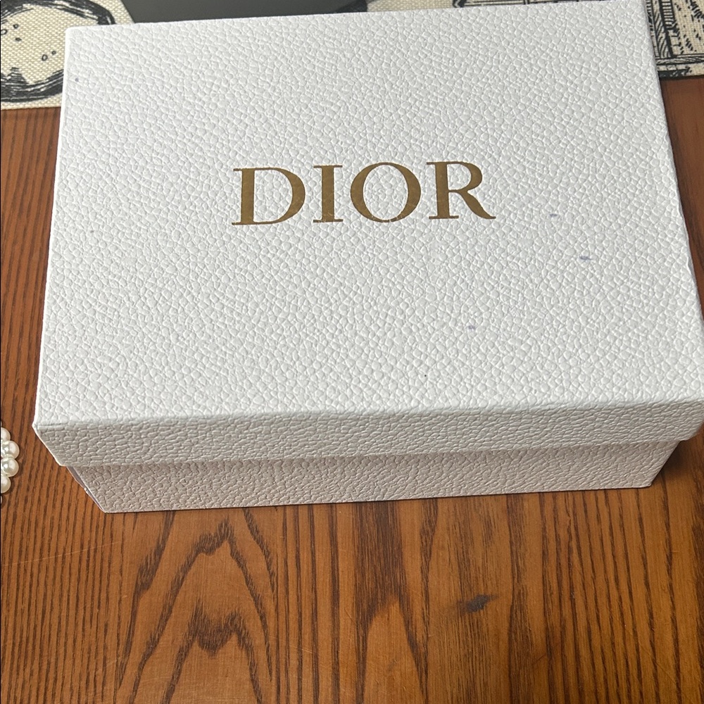 Dior Beauty Upcycle Crossbody (WITH GIFTBOX) GWP/VIP/ NOVELTY
NWT/NEW - Picture 12 of 15
